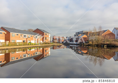 Fairfield junction on the Ashton Canal, Manchester, UK. 85846810