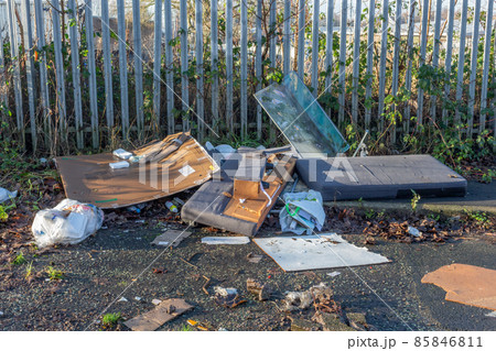 Fly-tipped matresses and bags of grocery rubbish, Manchester, UK. 85846811