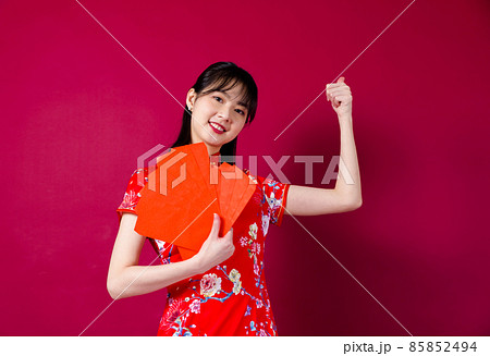 20代 20代 広告 85852494