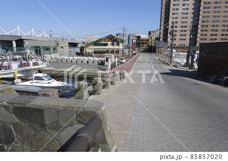 函館市七財橋の様子　函館金森赤レンガ倉庫にて 85857020