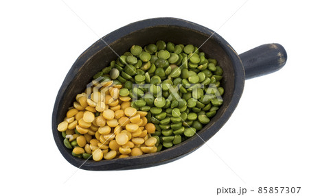 scoop of green and yellow pea scoop of green and yellow pea 85857307