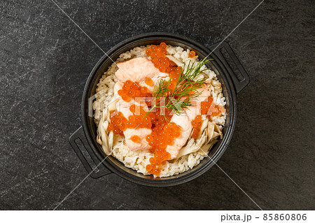 鮭いくら丼 はらこめし Salmon and salmon roe rice 鮭いくら丼 はらこめし Salmon and salmon roe rice 85860806