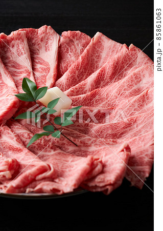 国産和牛肩ロース薄切り すき焼き用 国産和牛肩ロース薄切り すき焼き用 85861063