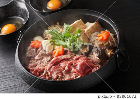 すき焼き すき焼き 85861672