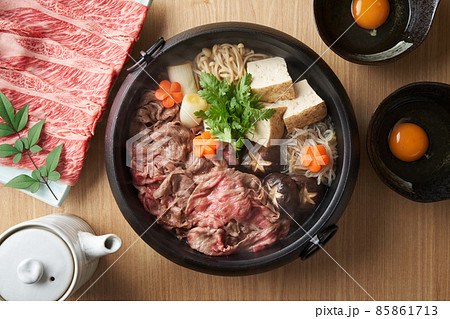 すき焼き すき焼き 85861713