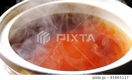 土鍋と湯気 85865117