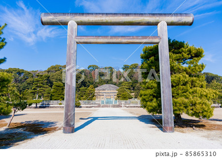 京都市伏見区 第百二十二代 明治天皇伏見桃山陵 京都市伏見区 第百二十二代 明治天皇伏見桃山陵 85865310