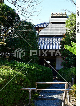 紅葉真っ盛り　秋の丈山苑　詩泉閣 85865903