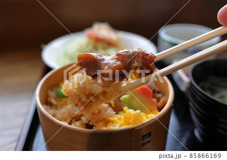 鶏めしアップ 85866169