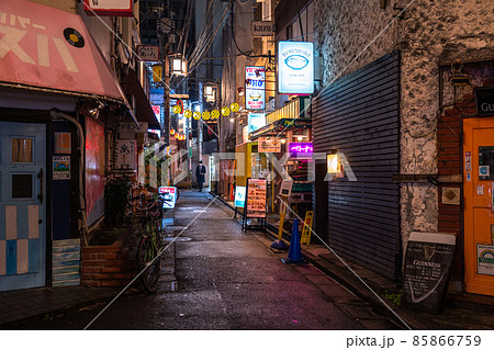 《東京都》ノスタルジックな飲み屋街・中野駅前 《東京都》ノスタルジックな飲み屋街・中野駅前 85866759