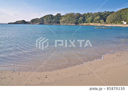 【里野海水浴場】 和歌山県西牟婁郡すさみ町 【里野海水浴場】 和歌山県西牟婁郡すさみ町 85870130
