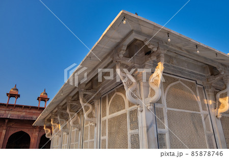 Tomb of Salim Chishti in Fatehpur Sikri in Agra, India 85878746