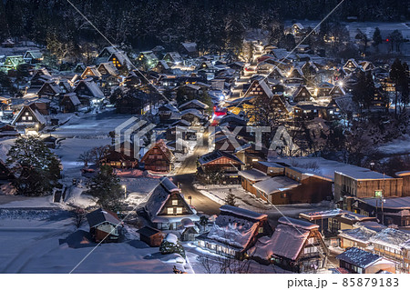 白川郷　冬景色 85879183