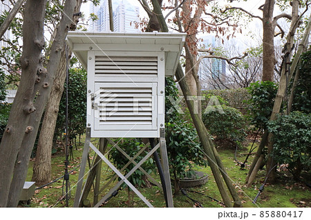 百葉箱　気象観測 85880417