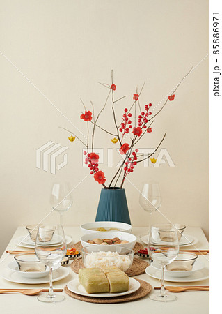 Lunar New Year Dinner Table 85886971