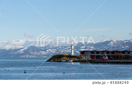 Coastal view with white beacon tower, Turkey 85888249