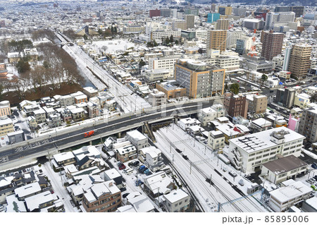雪の山形市内 85895006