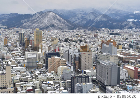 雪の山形市内 85895020