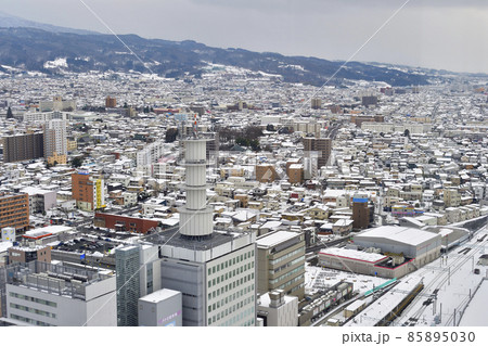 雪の山形市内 85895030