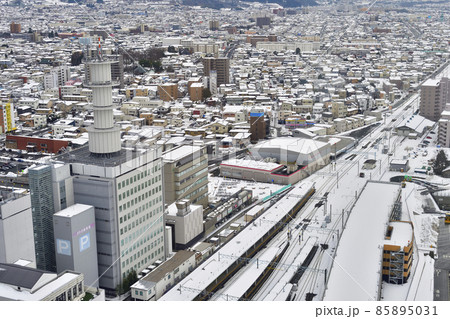 雪の山形市内 雪の山形市内 85895031