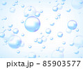 青色の透明感ある泡　バブル 85903577