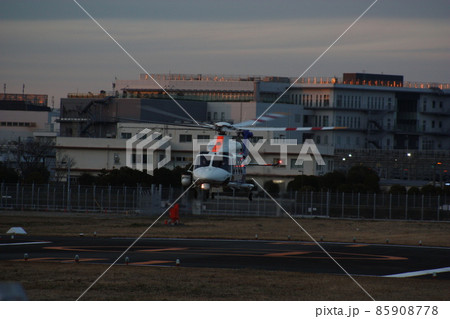 NHK報道ヘリ　JA94NH 85908778