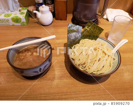 小岩のラーメン屋「鼈」の濃厚魚介つけ麺 85909270