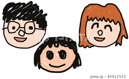 子供が描いたような三人家族の絵 子供が描いたような三人家族の絵 85912523