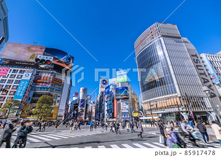 日本の東京都市景観 初3万人超、東京・大阪5千人超…まん延防止の愚、宣言まだない愚=18日、渋谷 日本の東京都市景観 初3万人超、東京・大阪5千人超…まん延防止の愚、宣言まだない愚=18日、渋谷 85917478