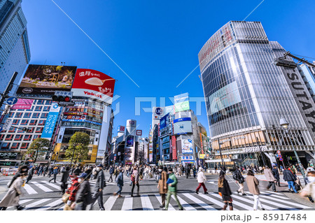 日本の東京都市景観 初3万人超、東京・大阪5千人超…まん延防止の愚、宣言まだない愚=18日、渋谷 日本の東京都市景観 初3万人超、東京・大阪5千人超…まん延防止の愚、宣言まだない愚=18日、渋谷 85917484