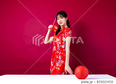 20代 ２０代 広告 85932450