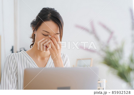 ノートパソコン 30代 女性 ノートパソコン 30代 女性 85932528