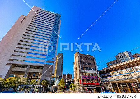 東京 目黒区 中目黒駅前の都市風景 中目黒ゲートタウンと中目黒駅 東京 目黒区 中目黒駅前の都市風景 中目黒ゲートタウンと中目黒駅 85937724
