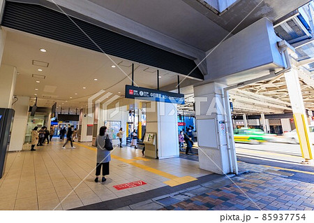 東京 目黒区 中目黒駅前の都市風景 東京 目黒区 中目黒駅前の都市風景 85937754