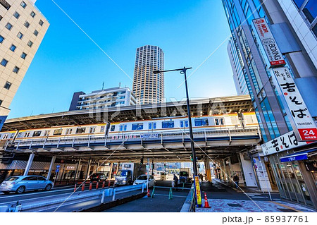 東京 目黒区 中目黒駅前の都市風景 東京 目黒区 中目黒駅前の都市風景 85937761