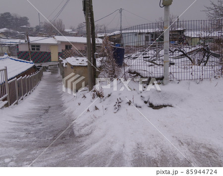 積雪 風景 景色 85944724