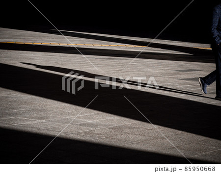 屋外 室外 会社員 85950668