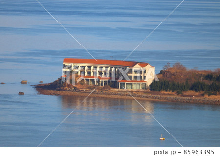 子与島の廃墟　ホテルアクア小与島跡 85963395