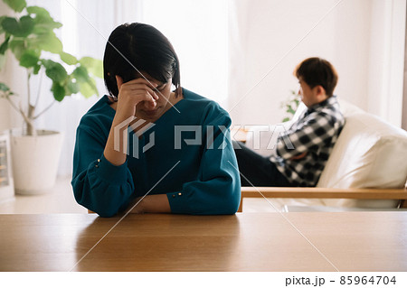 離婚・夫婦喧嘩イメージ 85964704