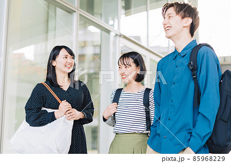 大学生 グループ キャンパス 大学生 グループ キャンパス 85968229