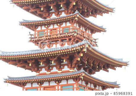薬師寺にある建築物の塔の一部10 薬師寺にある建築物の塔の一部10 85968391