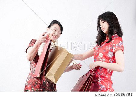 母娘 母と娘 女性 85986791