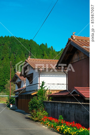 新庄宿の秋の風景16　岡山県真庭郡新庄村 85987007