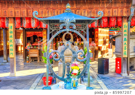 京都、石像寺 釘抜き地蔵 85997207