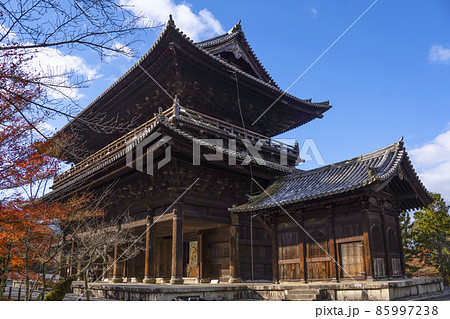 晩秋の南禅寺 三門 晩秋の南禅寺 三門 85997238