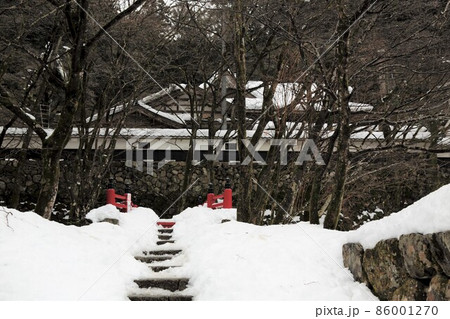 新春の山寺散策・4(岐阜県揖斐郡揖斐川町横蔵:両界山横蔵寺) 新春の山寺散策・4(岐阜県揖斐郡揖斐川町横蔵:両界山横蔵寺) 86001270