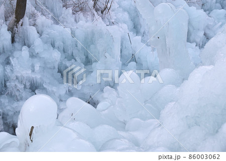 あしがくぼの氷柱 86003062