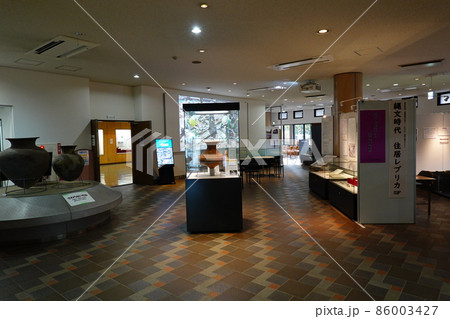 桜土手古墳公園　はだの歴史博物館 86003427