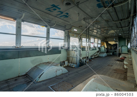 ジブリの世界 (日本 - 北海道 - 戸外炉峠の猫バス) 86004503