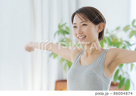 リラックス ビューティー 30代女性 リラックス ビューティー 30代女性 86004874